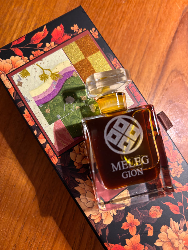 melegperfumes.com no alcohol Winter Rose Gion Attar Perfume 15ml (25% Pure Oils) - Luxurious Natural Fragrance