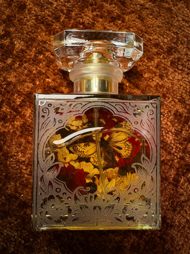 melegperfumes.com perfume Datura The Moon Flower 2025: Milky Sandalwood